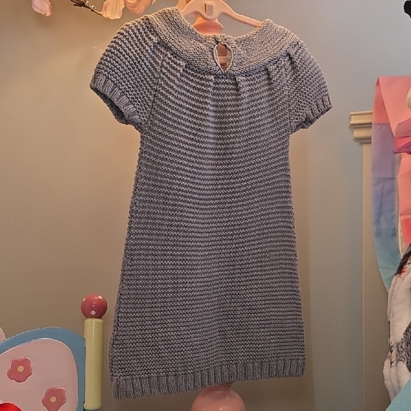 Charming Knit Dress with Pink Floral Accent - Picture 6 of 7